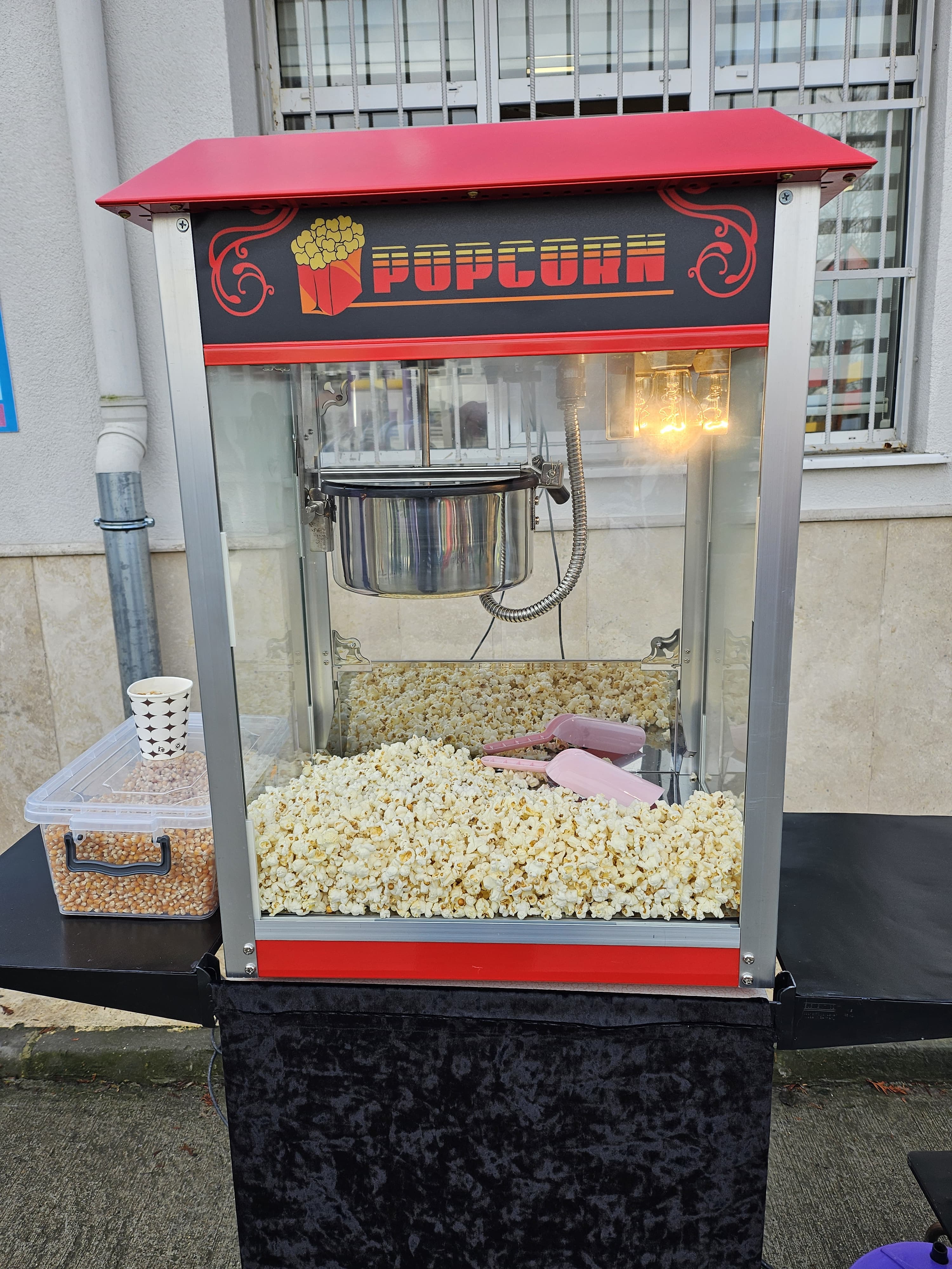 Popcorn Arabası Kiralama - popcorn-pamukseker-aramasi-kiralama (2)
